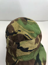 Charger l&#39;image dans la galerie, Original British Army 1968 68 Pattern Cold Weather Combat Camouflaged Cap
