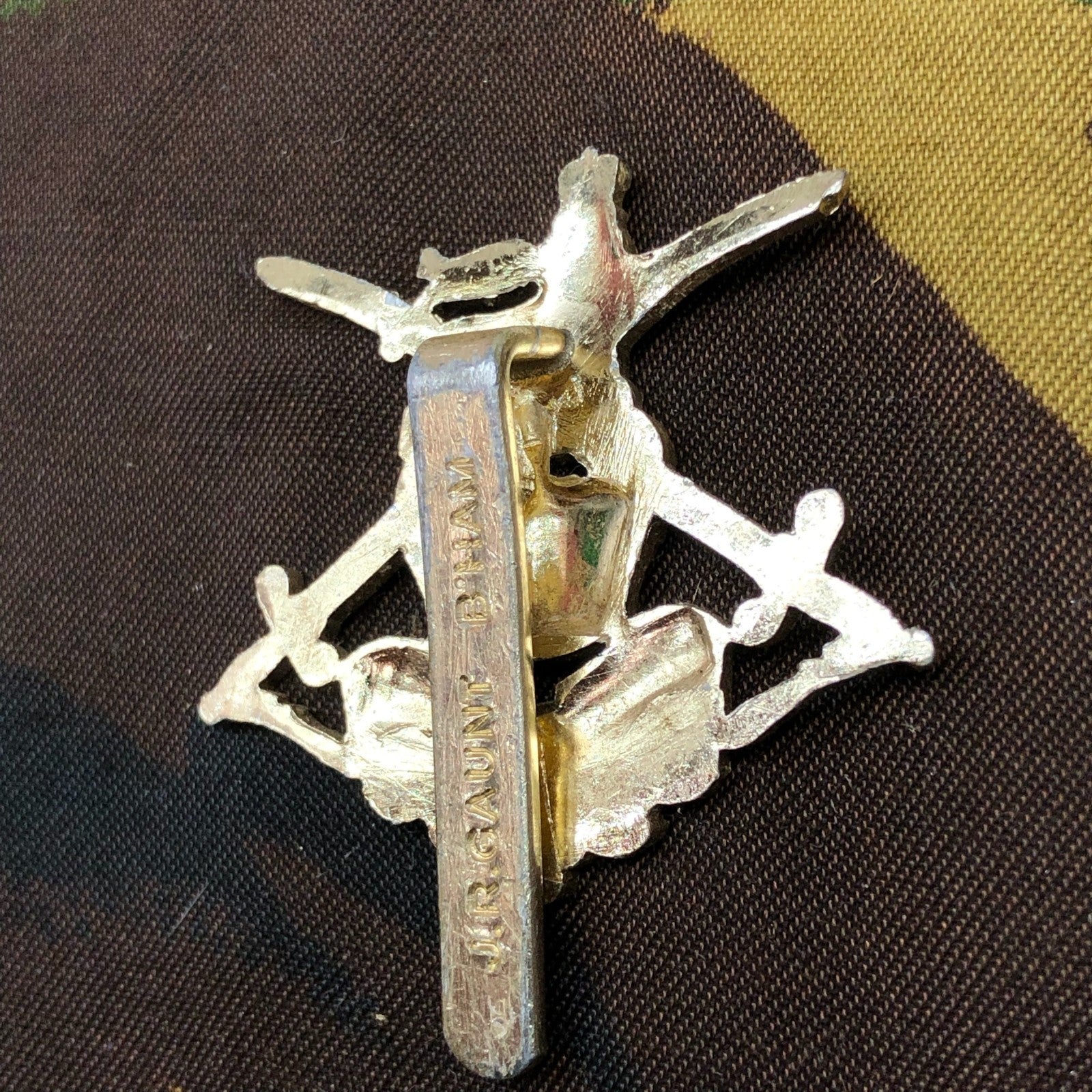 Genuine British Army Staybrite Cap Badge - Junior Leaders Regiment - The Militaria Shop