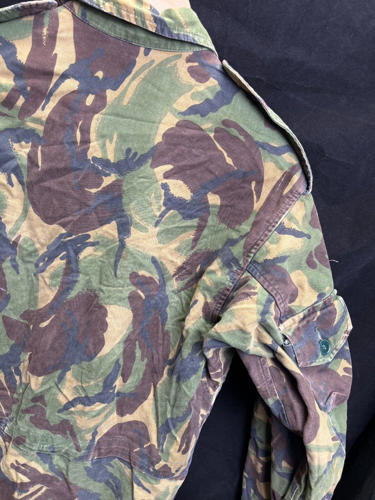 Surplus British Army DPM Pattern Camouflaged Smock Combat- 36in Chest - The Militaria Shop