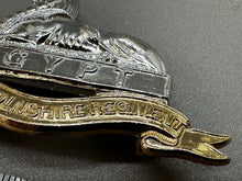 Charger l&#39;image dans la galerie, Royal Lincolnshire Regiment - Genuine British Army Cap Badge
