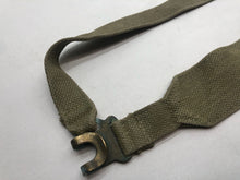 Lade das Bild in den Galerie-Viewer, Original British Army 37 Pattern Single L Strap - WW2 Pattern
