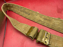 Charger l&#39;image dans la galerie, Original British Army 37 Pattern Webbing Belt with Brass Fittings - Approx 38&quot;
