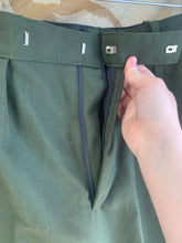 Charger l&#39;image dans la galerie, Genuine British Army Green Barrack Dress Trousers - Size 80/96/112
