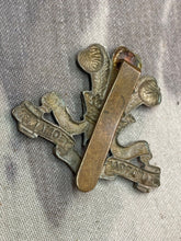 Lade das Bild in den Galerie-Viewer, Original WW1 British Army Glamorgan Yeomanry Cap Badge
