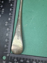 Charger l&#39;image dans la galerie, Original WW2 British Army Officers Mess Fork - 1940 Dated
