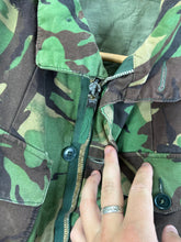 Load image into Gallery viewer, Original British Army 1968 68 Pattern DPM Combat Jacket Smock - 40&quot; Chest
