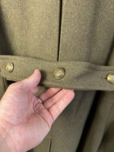 Load image into Gallery viewer, Original WW2 British Army Middlesex Regiment Lieutenant Greatcoat 1944 Dated 40&quot;
