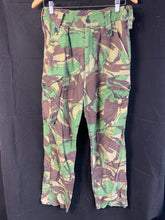 Charger l&#39;image dans la galerie, Genuine British Army DPM Combat Trousers - 76/80/96
