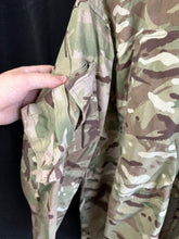 Charger l&#39;image dans la galerie, Genuine British Navy MTP Camouflaged Jacket 2 - Temperate Weather - 170/112
