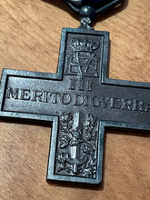 Lade das Bild in den Galerie-Viewer, Image #3
