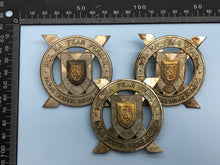 Load image into Gallery viewer, Genuine Canadian Army Nova Scotia Highlanders Cap Badge
