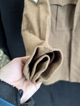 Load image into Gallery viewer, Grade 1 British Army FAD No2 Dress Uniform Jacket - Size 182/120/104 - The Militaria Shop
