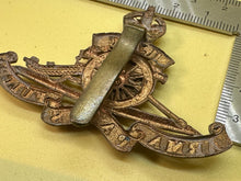 Charger l&#39;image dans la galerie, Original WW1 / WW2 British Army Royal Honourable Artillery Company Cap Badge HAC
