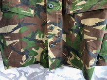 Load image into Gallery viewer, Genuine British Army DPM Camouflaged Combat Jacket Smock - 160/96
