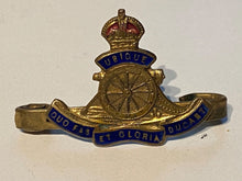 Load image into Gallery viewer, Original WW1 / WW2 British Army - Royal Artillery Sweetheart Brooch
