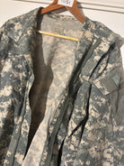 Surplus US Army ACU Combat Uniform Jacket -Size Medium-Long - The Militaria Shop