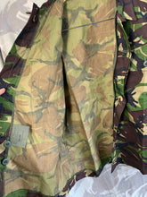 Load image into Gallery viewer, Genuine British Army DPM Lightweight Combat Jacket - Size 160/104
