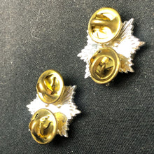 Load image into Gallery viewer, Original British Collar Badge Pair - Queens Own Gurkha Logistics Regiment - The Militaria Shop
