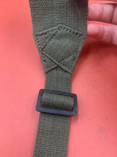 Load image into Gallery viewer, Original WW2 Dated British Army 44 Pattern Shoulder Strap Complete Set
