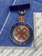 Load image into Gallery viewer, Original Soldiers, Sailors and Airmen&#39;s Families Association Membership Badge
