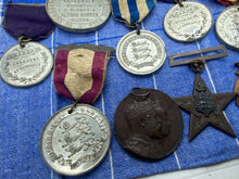 Charger l&#39;image dans la galerie, Original Groups of British Coronation &amp; Other Medals
