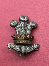 Lade das Bild in den Galerie-Viewer, Original WW2 British Army Royal Wiltshire Yeomany Badge / Sweetheart Brooch
