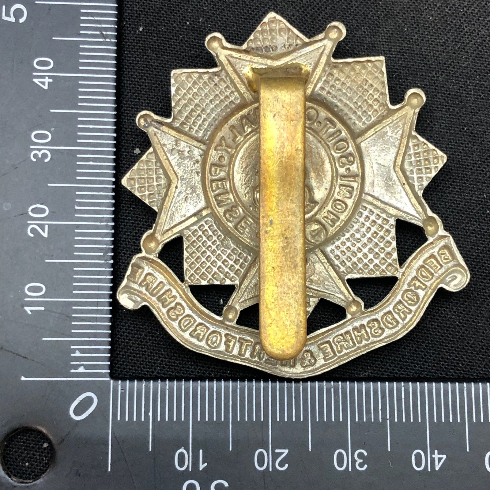 Original WW2 British Army Cap Badge - Ayrshire (Earl of Carrick's Own) Yeomanry - The Militaria Shop