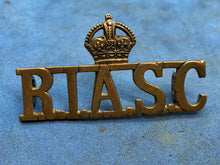 Lade das Bild in den Galerie-Viewer, Original WW2 British Army Royal Indian Army Service Corps RIASC Shoulder Title
