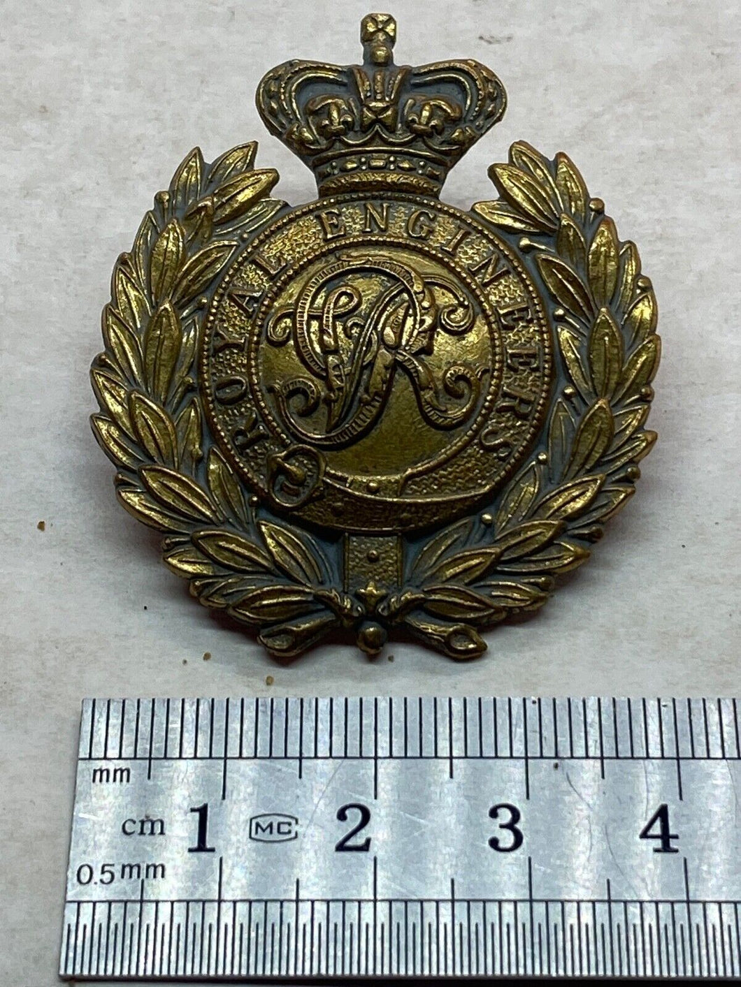 Original British Army - Victorian Crown Royal Engineers Cap Badge
