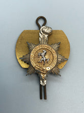 Load image into Gallery viewer, Genuine British Army Prince of Wales Royal Regiment Collar Badge
