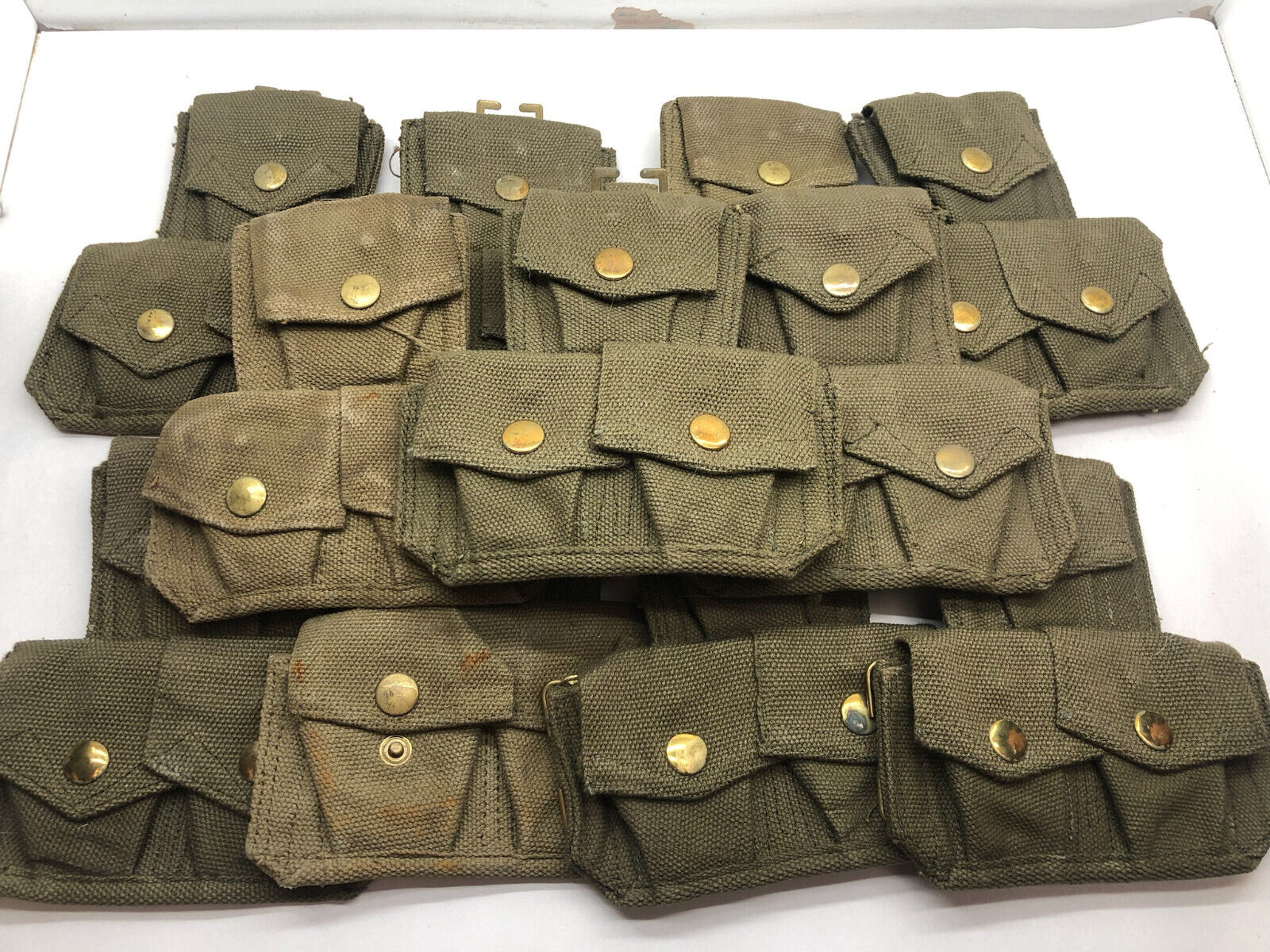 Genuine 37 Pattern Army 3 Pocket Rifle Pouch - WW2 British Army Style - The Militaria Shop