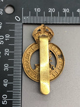 Load image into Gallery viewer, Original WW1 British Army Cap Badge - Hertfordshire Regiment
