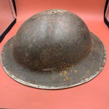 Charger l&#39;image dans la galerie, Original British Army WW2 Soldiers Military Combat Mk2 Brodie Helmet - SA Made
