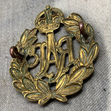 Load image into Gallery viewer, Original WW2 British Royal Air Force RAF Cap Badge
