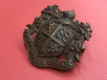 Charger l&#39;image dans la galerie, Original WW1 British Army Bournemouth School OTC Officer Training Cap Badge
