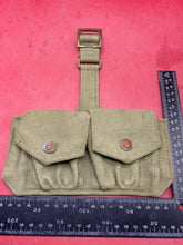 Charger l&#39;image dans la galerie, Original WW2 British Army 37 Pattern Patrol Pouch
