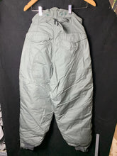 Load image into Gallery viewer, Original U.S Air Force USAF Flying Trousers Intermediate Type A-11D ~Size 40 - The Militaria Shop
