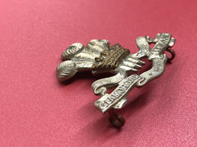 Lade das Bild in den Galerie-Viewer, Original WW1 British Army Glamorgan Yeomanry Cap Badge
