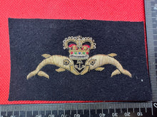 Load image into Gallery viewer, British Royal Navy Bullion Embroidered Blazer Badge - Submariners
