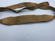 Lade das Bild in den Galerie-Viewer, Original WW2 British Army Tan Webbing Shoulder Strap 37 Pattern
