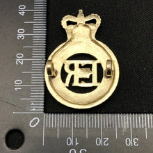 Lade das Bild in den Galerie-Viewer, Image #4
