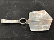 Load image into Gallery viewer, Original WW2 British Army Entrenching Tool, Helve &amp; Cover Set - Wartime Dated
