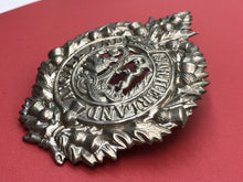 Lade das Bild in den Galerie-Viewer, Original WW2 British Army Cap Badge - Argyll &amp; Sutherland Highlanders
