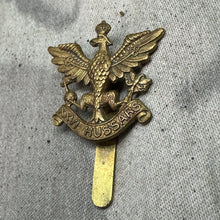 Charger l&#39;image dans la galerie, Original WW2 British Army Cap Badge - 26th Hussars
