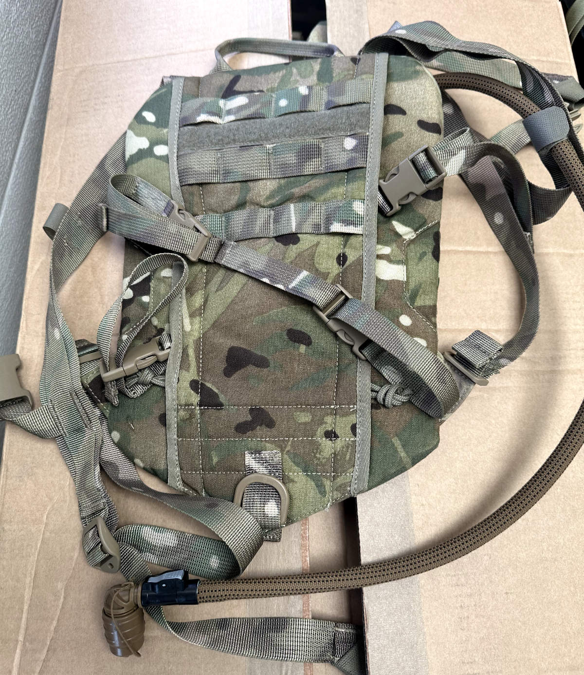 British Army Grade 1 - 3L Rider Hydration Water Pack MTP Camouflage Issued - The Militaria Shop