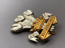 Charger l&#39;image dans la galerie, Genuine British Army The Leinster Cap Badge
