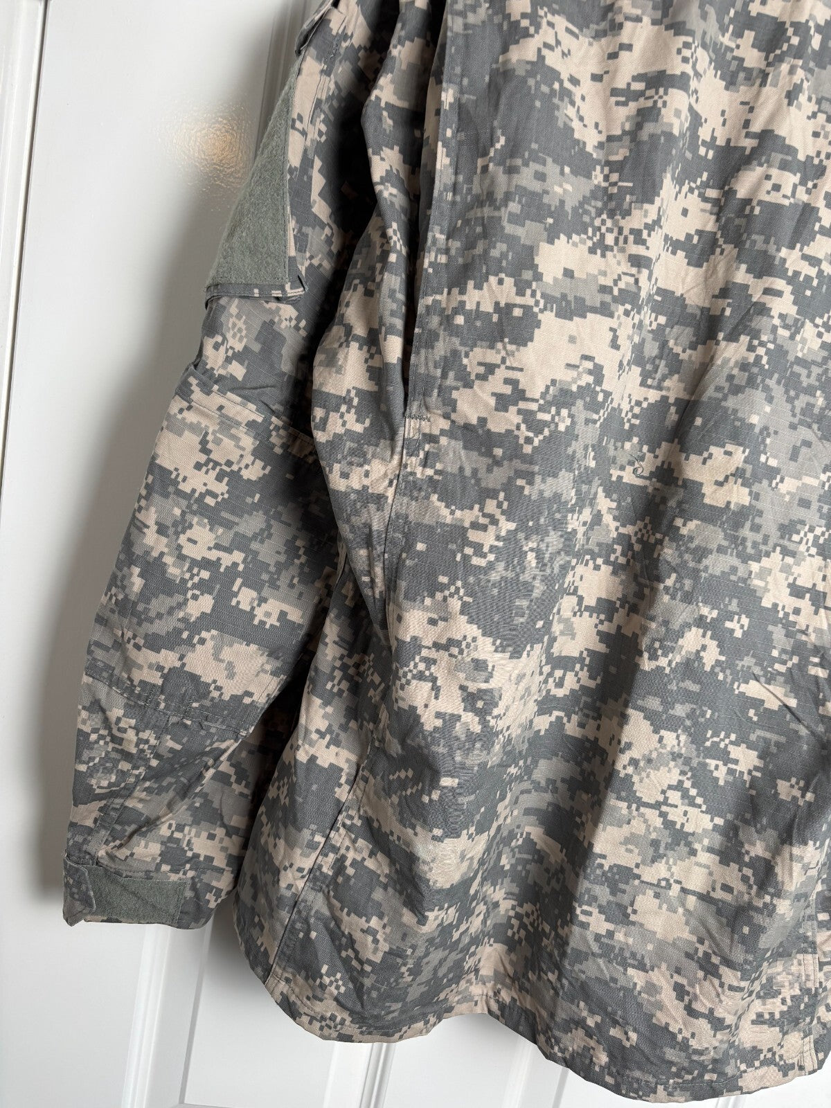 Surplus US Army ACU Combat Uniform Jacket-Medium Long - The Militaria Shop