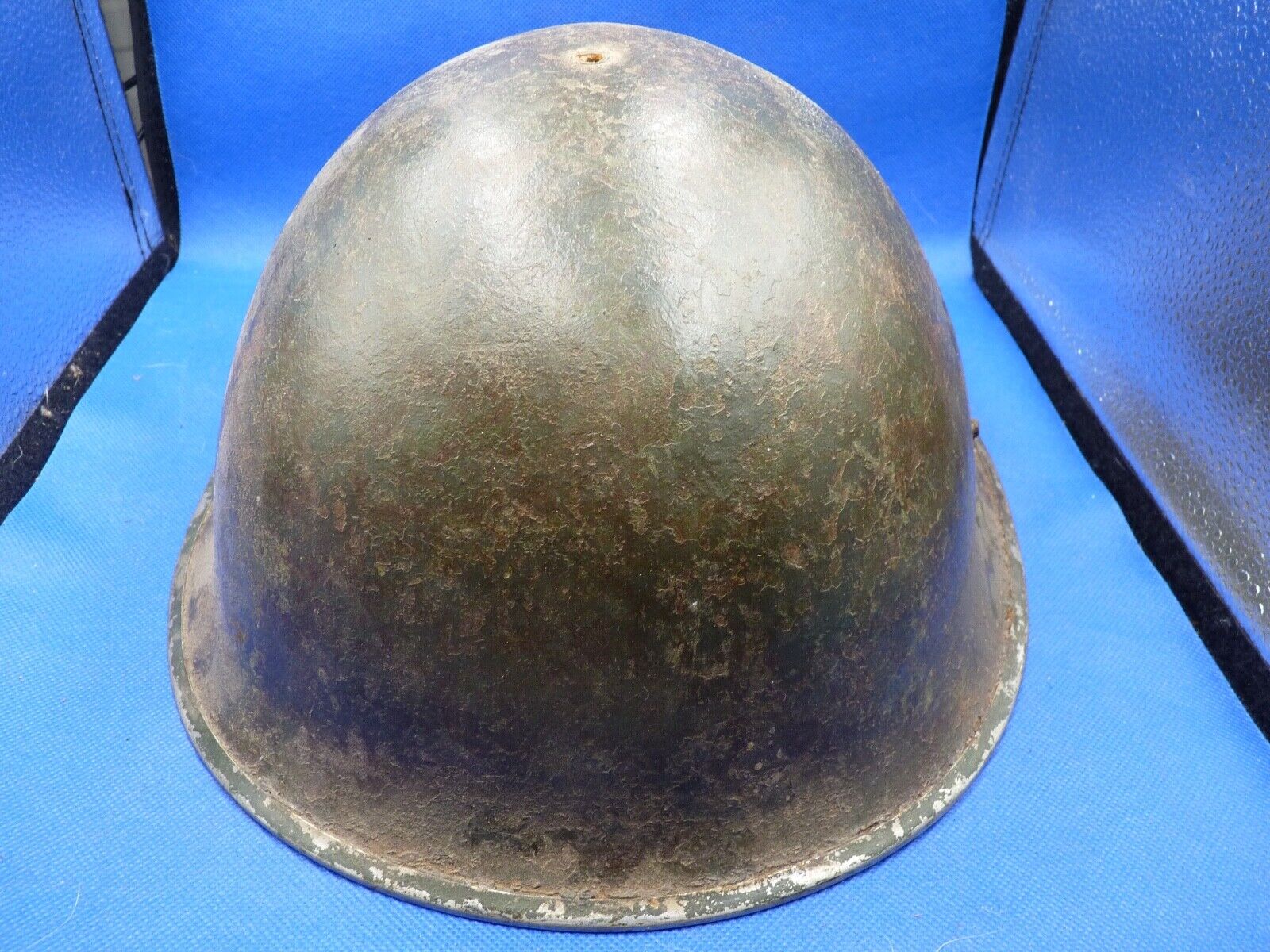 Mk3 Canadian / British Army Original WW2 Turtle Helmet High Rivet - Div Signed - The Militaria Shop