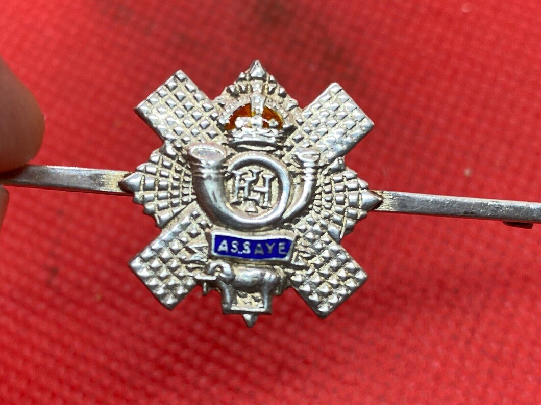 Original British Army Silver Marked - Highland Light Infantry Sweetheart Brooch
