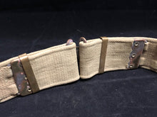 Charger l&#39;image dans la galerie, Original WW2 British Army 37 Pattern Combat Belt - 40&quot; Waist
